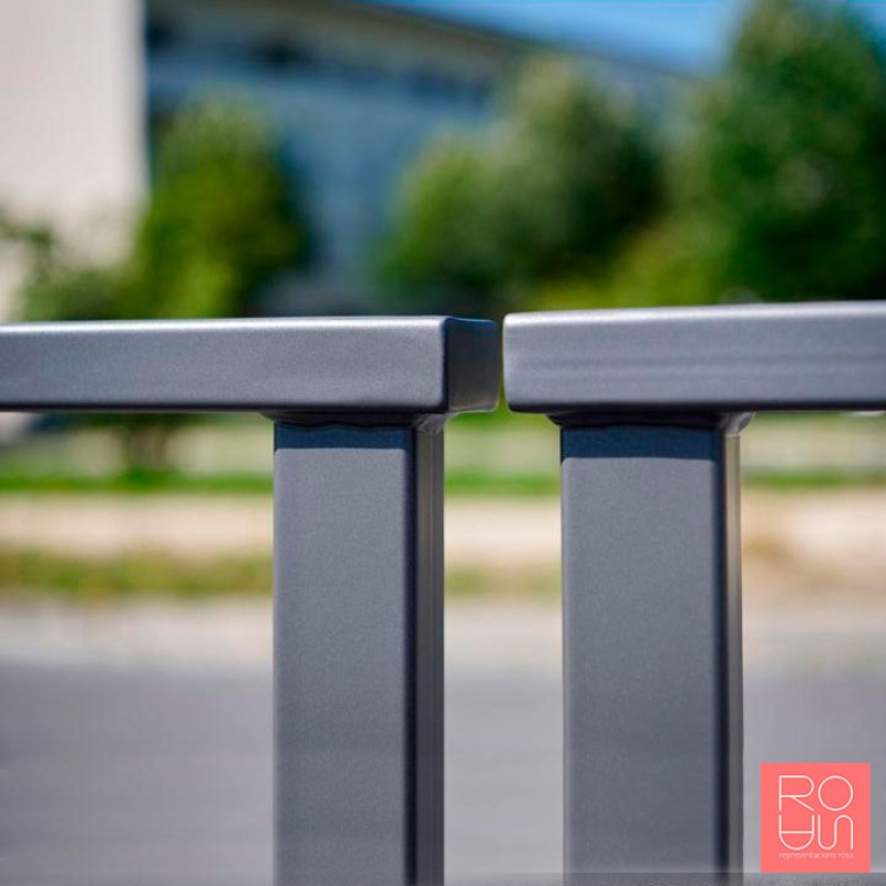 Tanca Venècia amb creu simple